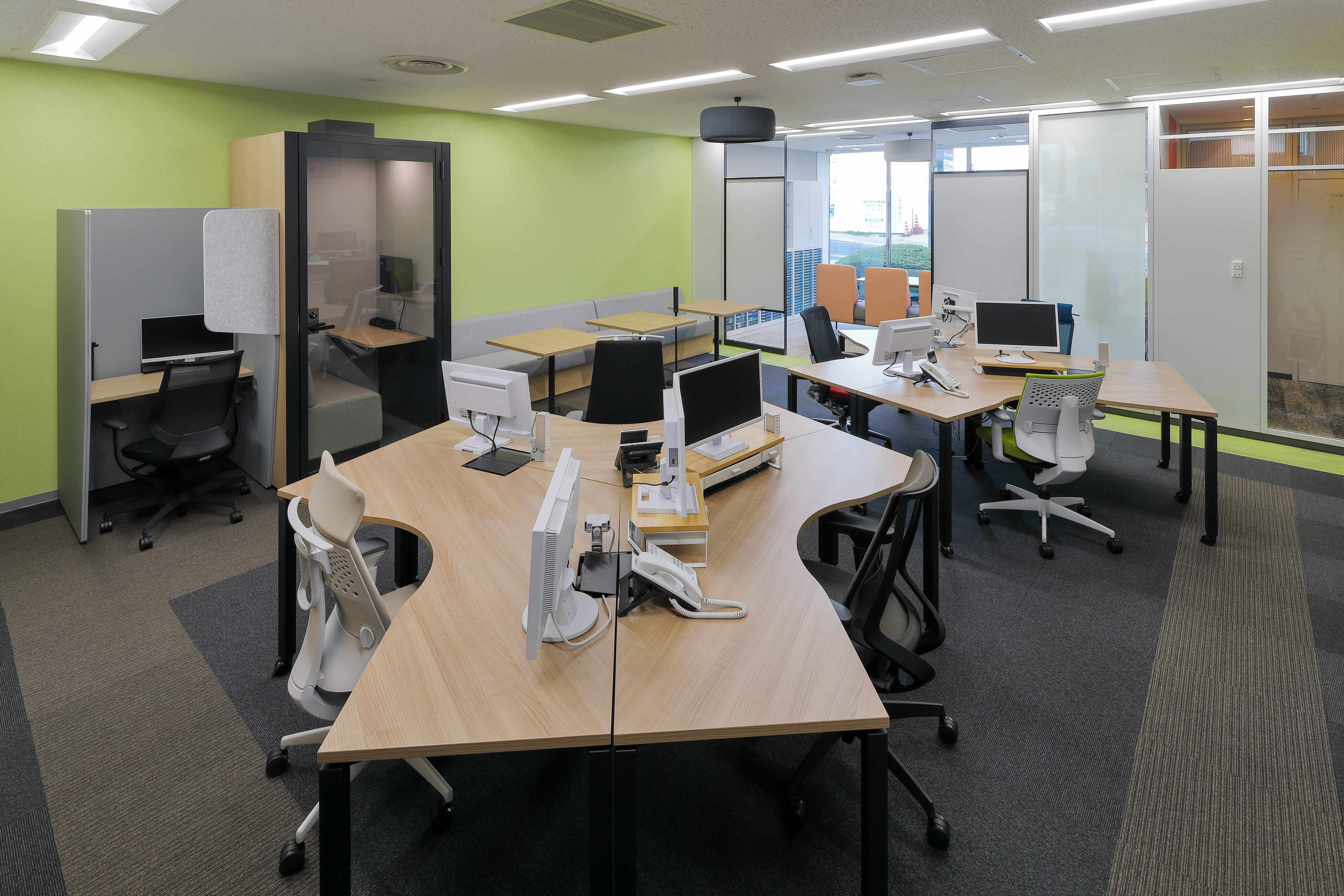 松江オフィスの内観画像